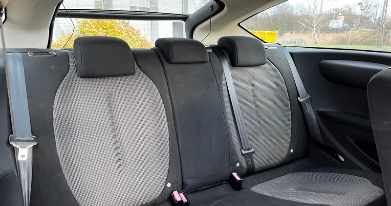 Citroen C4 cena 10700 przebieg: 133400, rok produkcji 2007 z Lubań małe 172